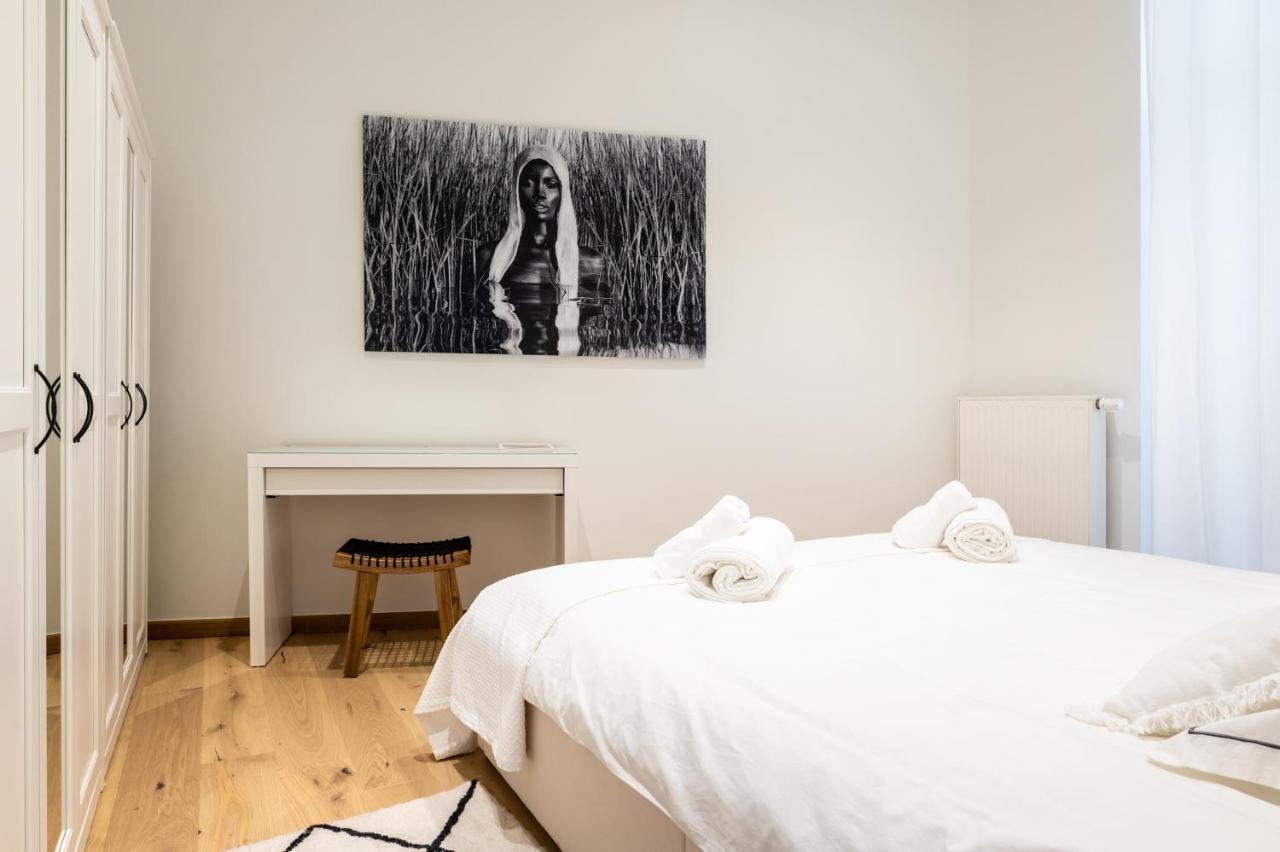 Brussels Centre Bnb Sablon I, II Et V Екстер'єр фото